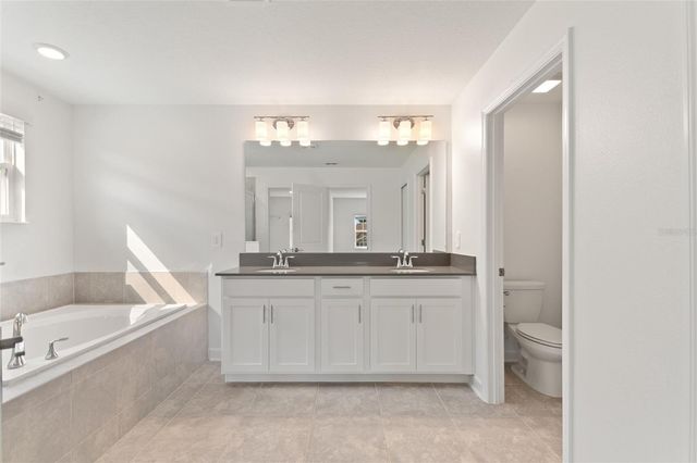 8825 BETH PAGE LANE, Davenport, FL 33896