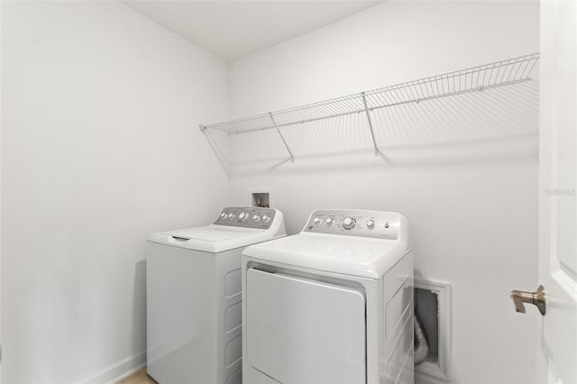 8825 BETH PAGE LANE, Davenport, FL 33896