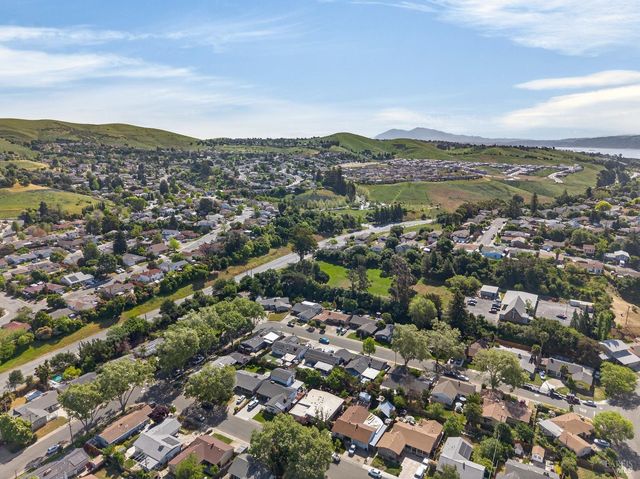 333 Bergwall Way, Vallejo, CA 94591