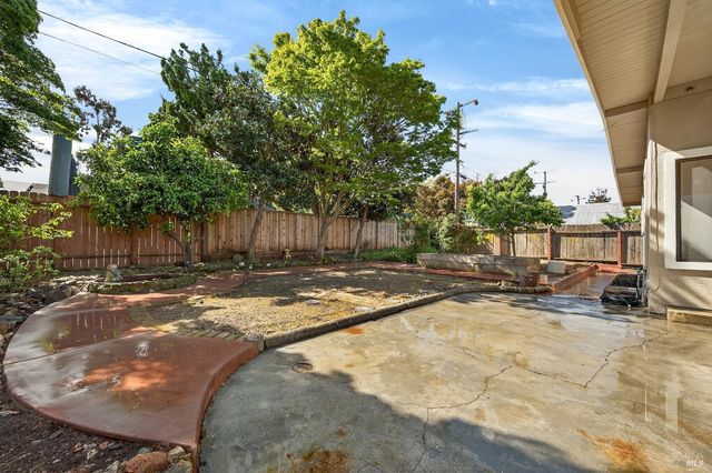 333 Bergwall Way, Vallejo, CA 94591