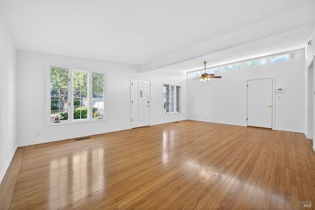 333 Bergwall Way, Vallejo, CA 94591