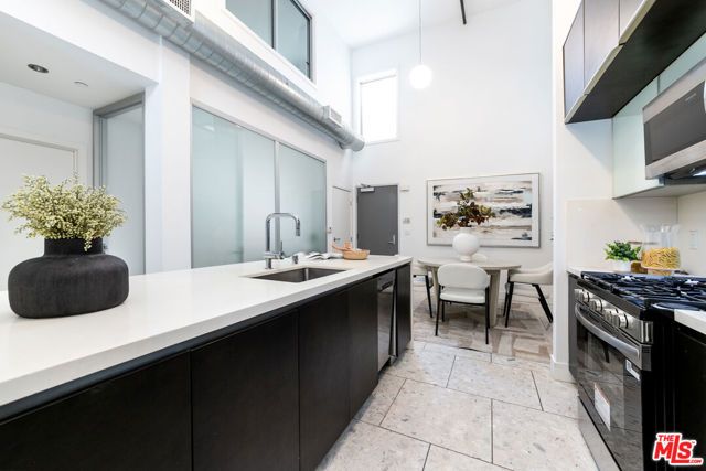 1730 Sawtelle Boulevard 108, Los Angeles, CA 90025