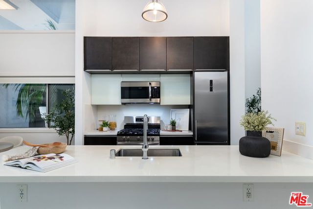 1730 Sawtelle Boulevard 108, Los Angeles, CA 90025
