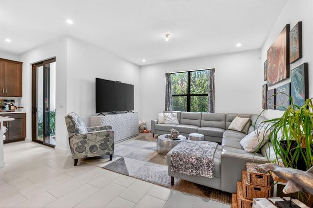 7351 Lenora Lane, Lake Worth, FL 33467