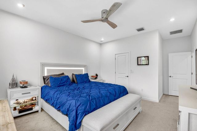 7351 Lenora Lane, Lake Worth, FL 33467