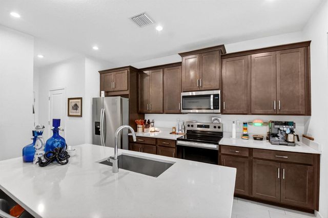7351 Lenora Lane, Lake Worth, FL 33467
