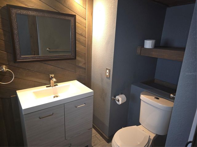 2075 N KEENE ROAD, Clearwater, FL 33755