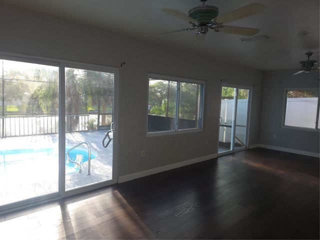 2075 N KEENE ROAD, Clearwater, FL 33755