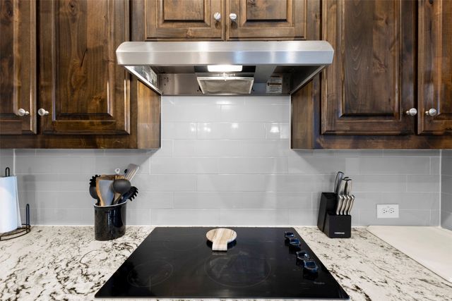 3605 Worthington Drive, Midlothian, TX 76065