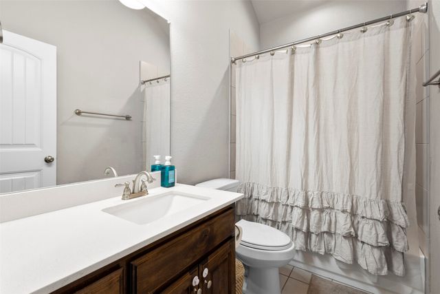 3605 Worthington Drive, Midlothian, TX 76065