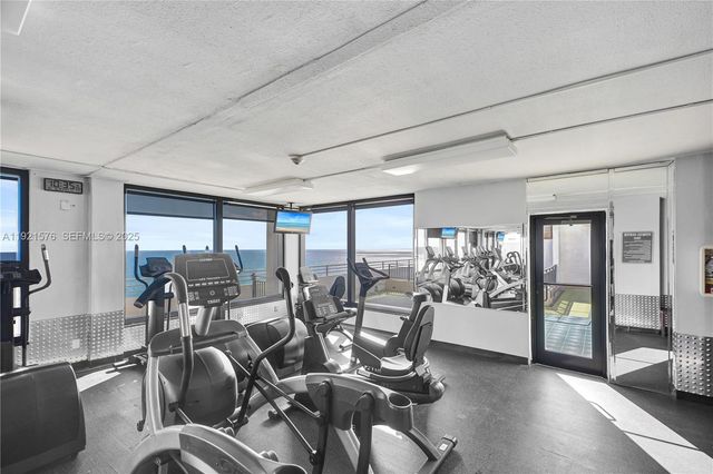 5555 Collins Avenue 3C, Miami Beach, FL 33140