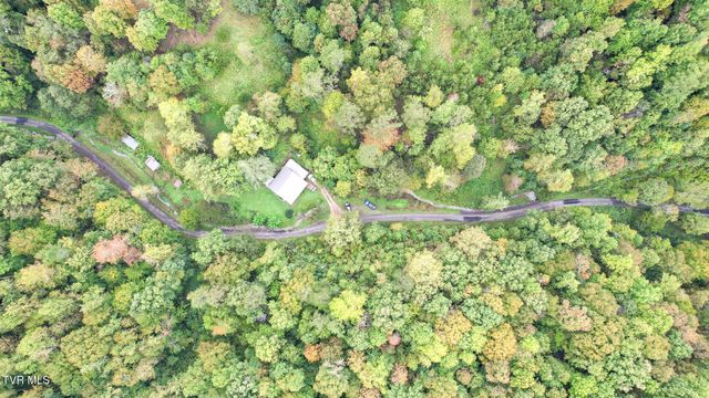 1515 Ned Clark Road, Bean Station, TN 37708