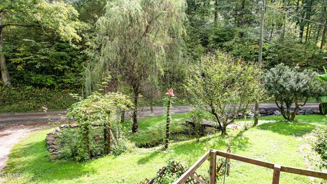 1515 Ned Clark Road, Bean Station, TN 37708