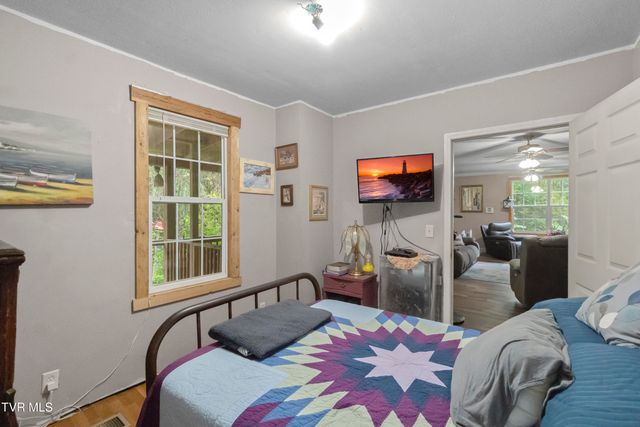 1515 Ned Clark Road, Bean Station, TN 37708