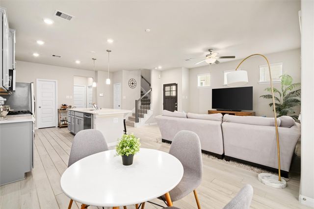 1524 Lakeline Oak Drive, Houston, TX 77084