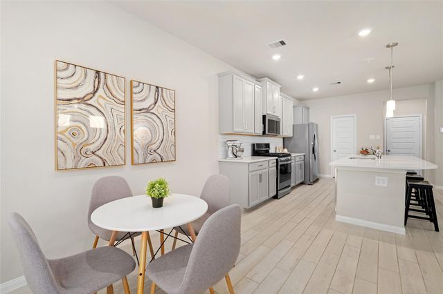 1524 Lakeline Oak Drive, Houston, TX 77084