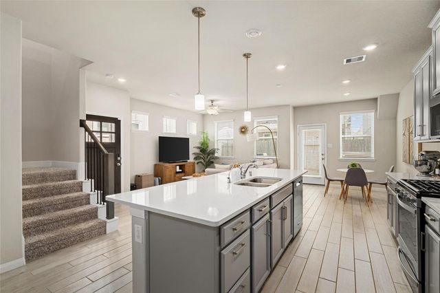 1524 Lakeline Oak Drive, Houston, TX 77084