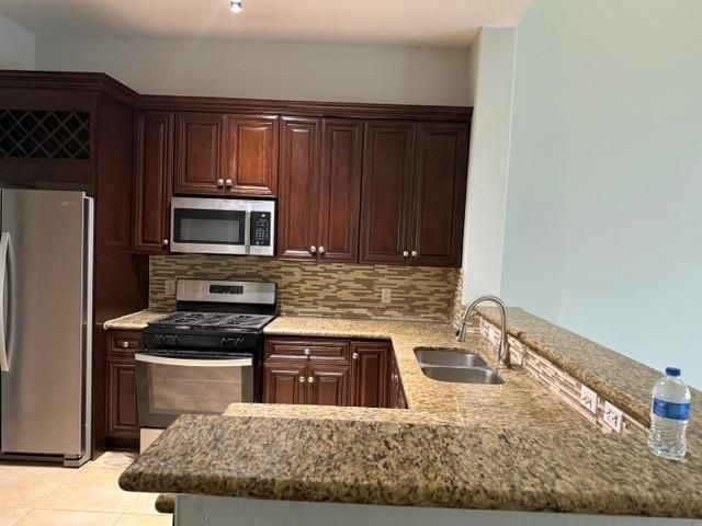 2410 Ranna Court, Sugar Land, TX 77498