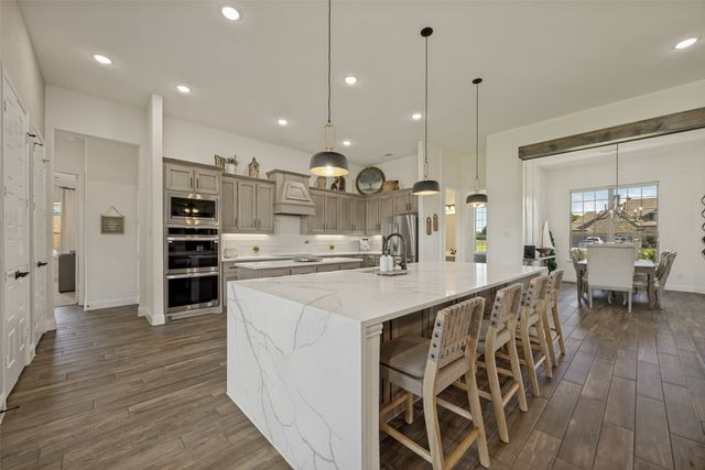 1800 Limestone Lane, Van Alstyne, TX 75495