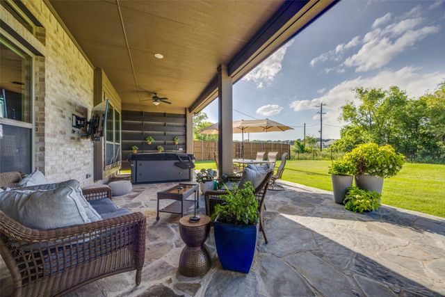 1800 Limestone Lane, Van Alstyne, TX 75495