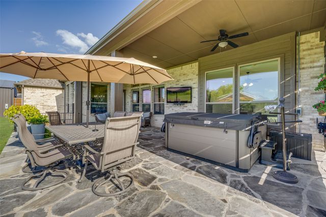 1800 Limestone Lane, Van Alstyne, TX 75495