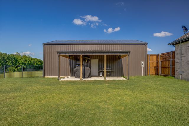 1800 Limestone Lane, Van Alstyne, TX 75495