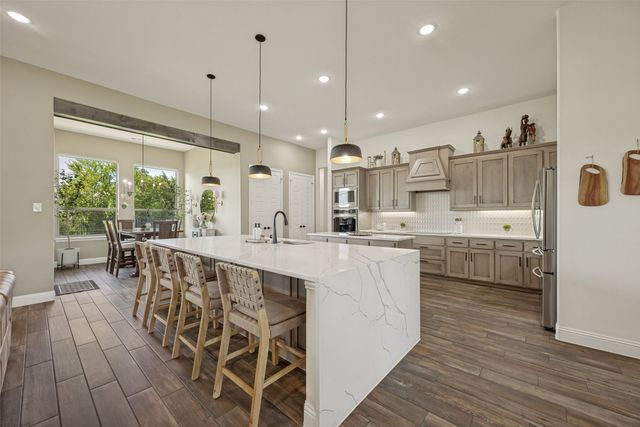 1800 Limestone Lane, Van Alstyne, TX 75495