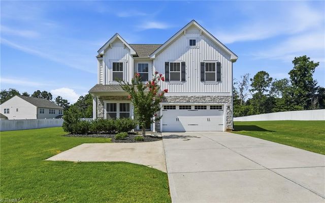 5888 Styers Ferry Road, Clemmons, NC 27012