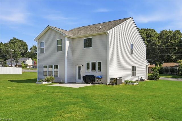 5888 Styers Ferry Road, Clemmons, NC 27012