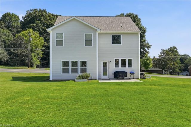 5888 Styers Ferry Road, Clemmons, NC 27012
