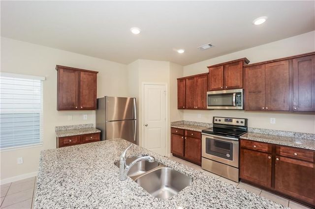 10834 Wheeler Trace, Hampton, GA 30228