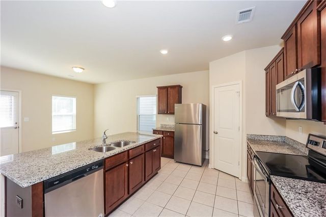 10834 Wheeler Trace, Hampton, GA 30228