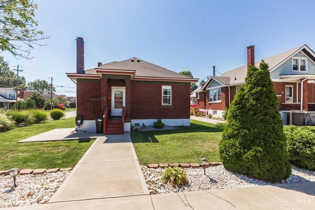 3302 Wardall Avenue, Cheviot, OH 45211