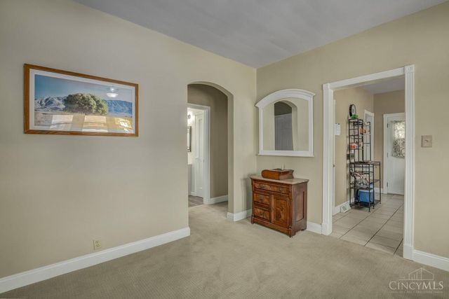 3302 Wardall Avenue, Cheviot, OH 45211