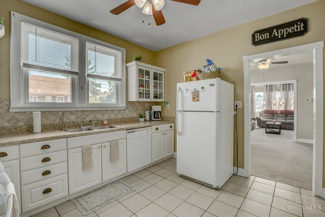 3302 Wardall Avenue, Cheviot, OH 45211