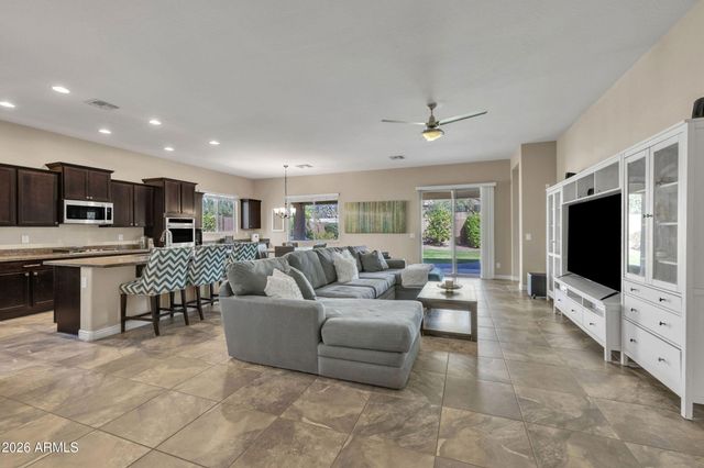 7475 W REMUDA Drive, Peoria, AZ 85383