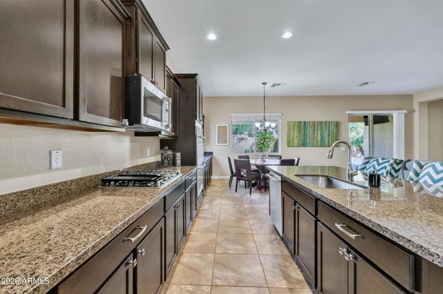7475 W REMUDA Drive, Peoria, AZ 85383