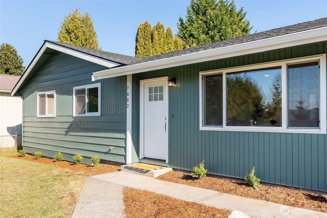 7002 Dahlberg Road, Ferndale, WA 98248