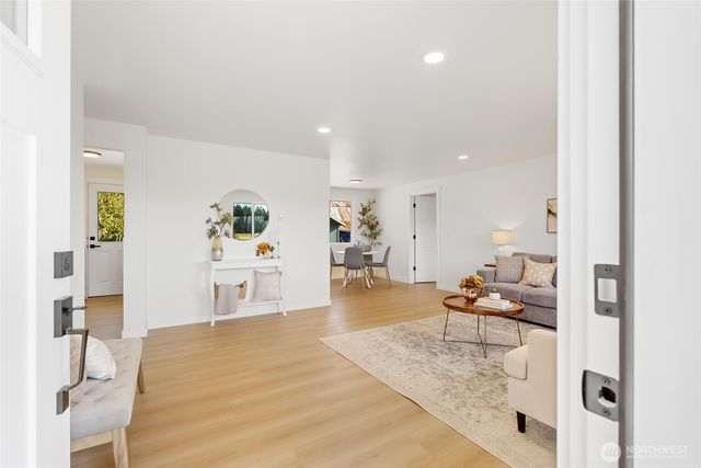 7002 Dahlberg Road, Ferndale, WA 98248