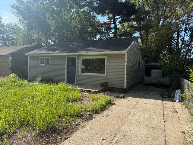 2157 E 20th Avenue, Gary, IN 46407