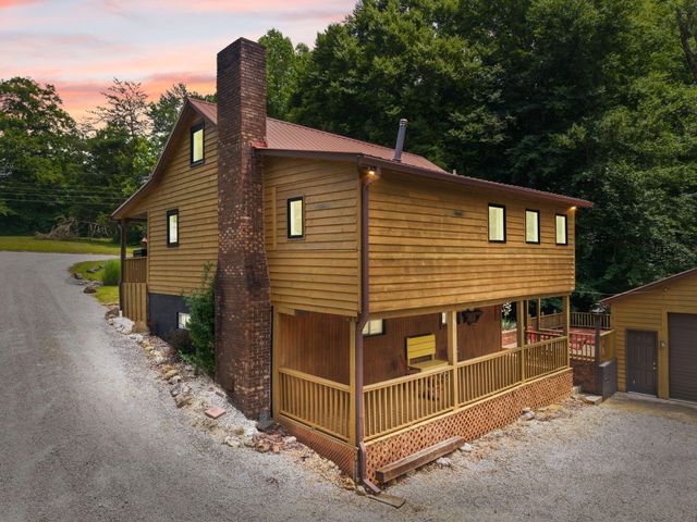 79 First Jasper Road, Burnside, KY 42519