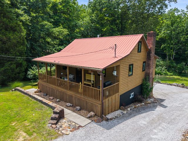 79 First Jasper Road, Burnside, KY 42519