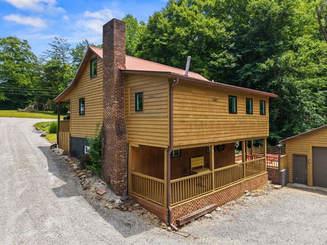 79 First Jasper Road, Burnside, KY 42519