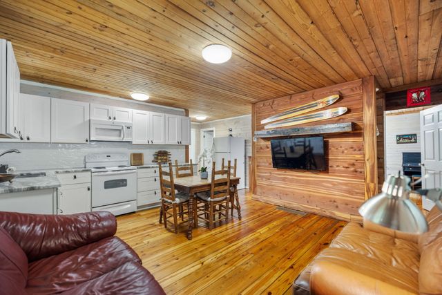 79 First Jasper Road, Burnside, KY 42519
