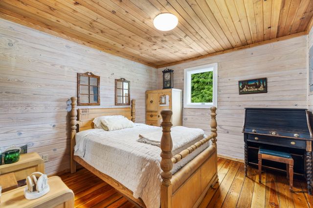 79 First Jasper Road, Burnside, KY 42519