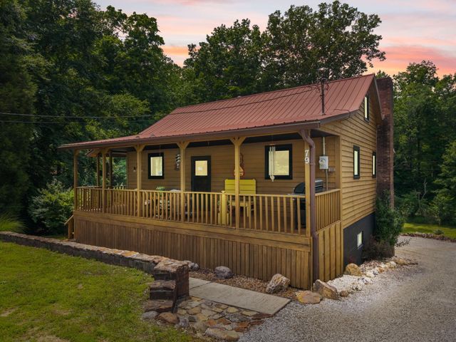 79 First Jasper Road, Burnside, KY 42519