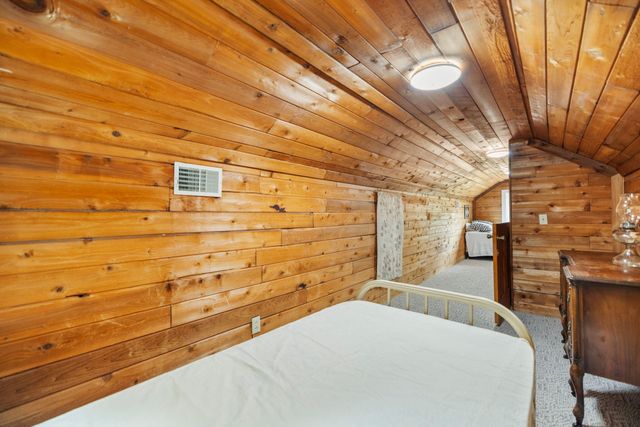 79 First Jasper Road, Burnside, KY 42519