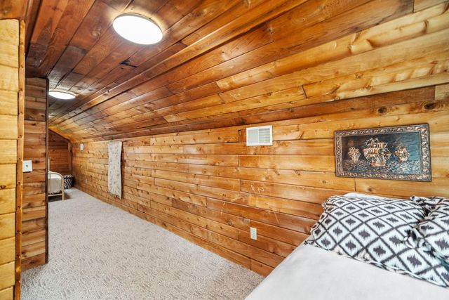 79 First Jasper Road, Burnside, KY 42519