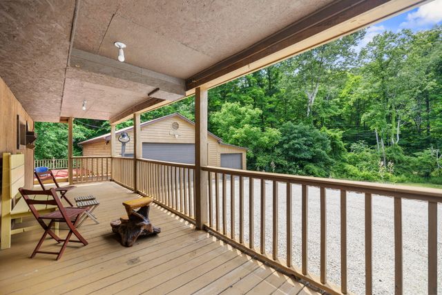 79 First Jasper Road, Burnside, KY 42519