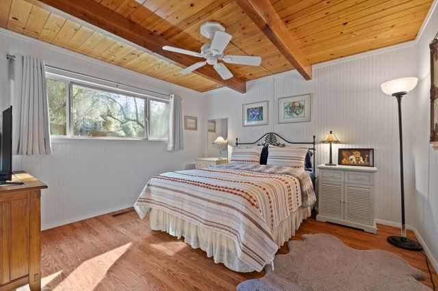 13161 Jackson Mill Dr, Groveland, CA 95321